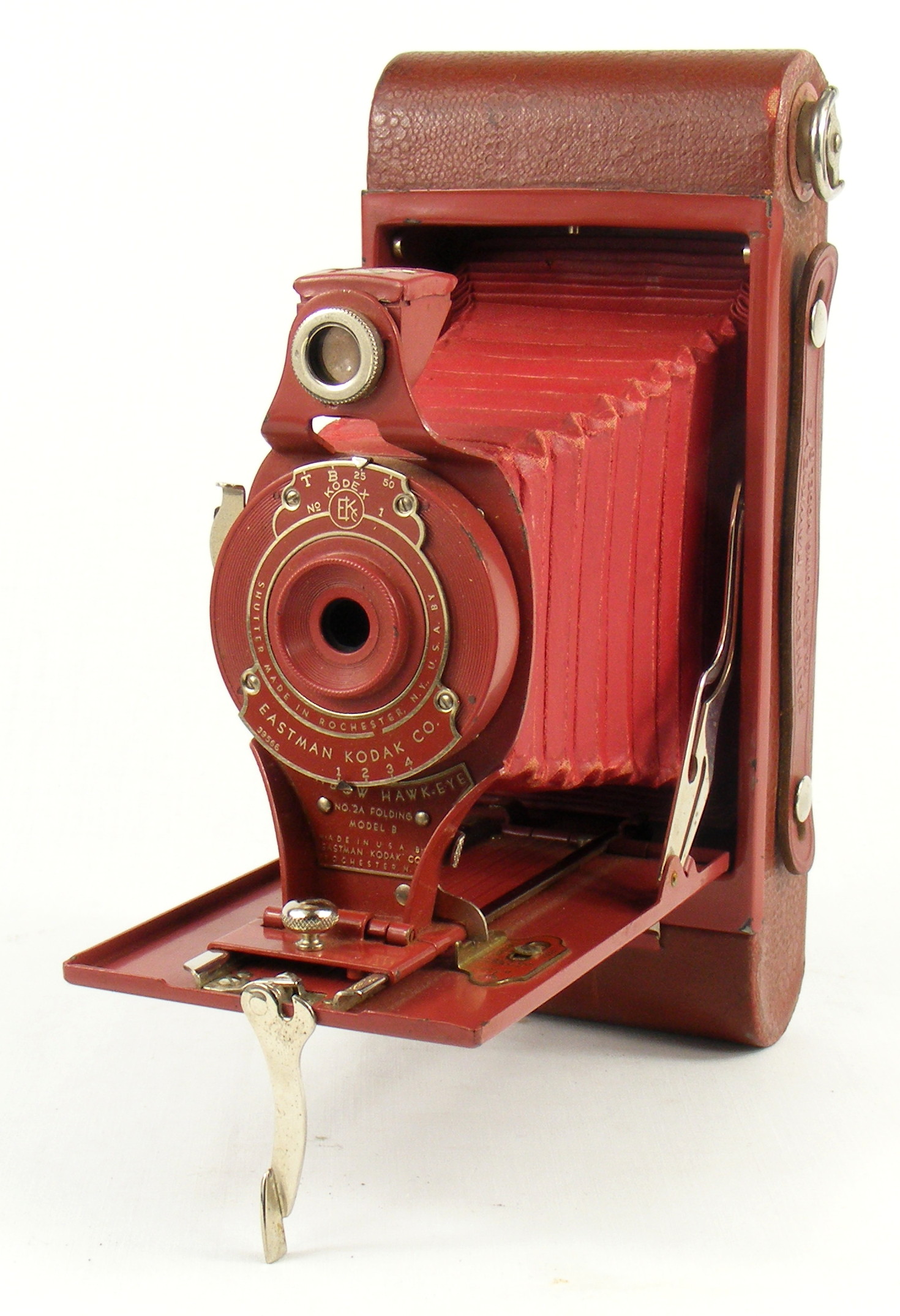 Image of Rainbow Hawk-Eye No 2A folding camera (Model B)